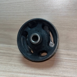 بوش دسته موتور عقب J5